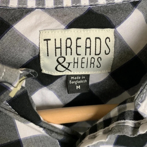 Mens Plaid Button Down Shirt Size Medium - Picture 3 of 4